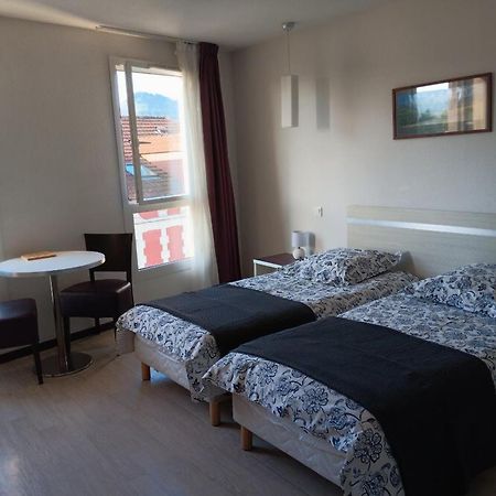 Studio 24M2 Au 4Eme Etage Ascenseur A Cote De La Gare Sncf Lourdes Dış mekan fotoğraf